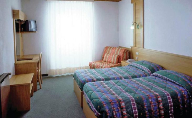 Hotel Savoia, Passo Tonale, Bedroom